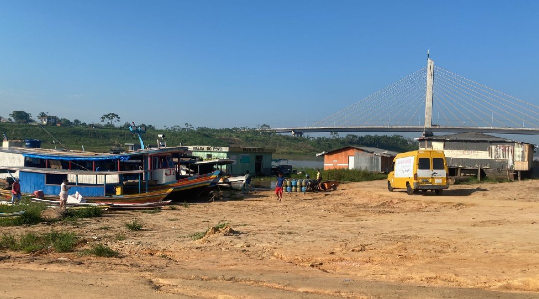 Nível do rio Juruá aumenta e navegações são retomadas em Cruzeiro do Sul