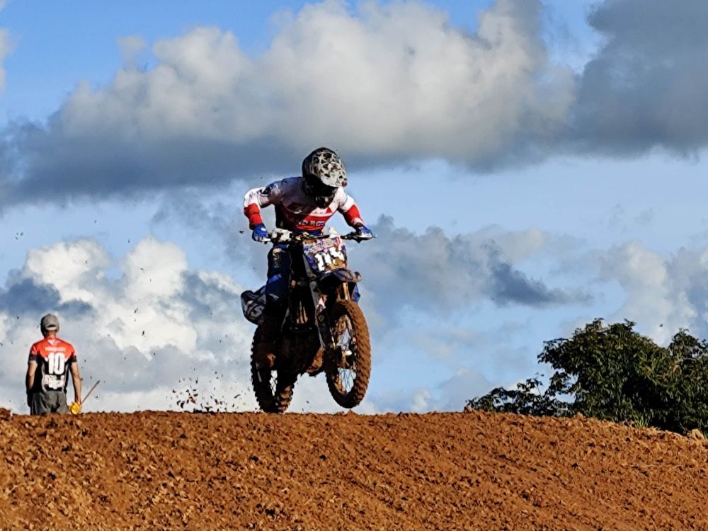 Motores Rugeem : Acrelândia celebra aniversário com Moto Cross internacional