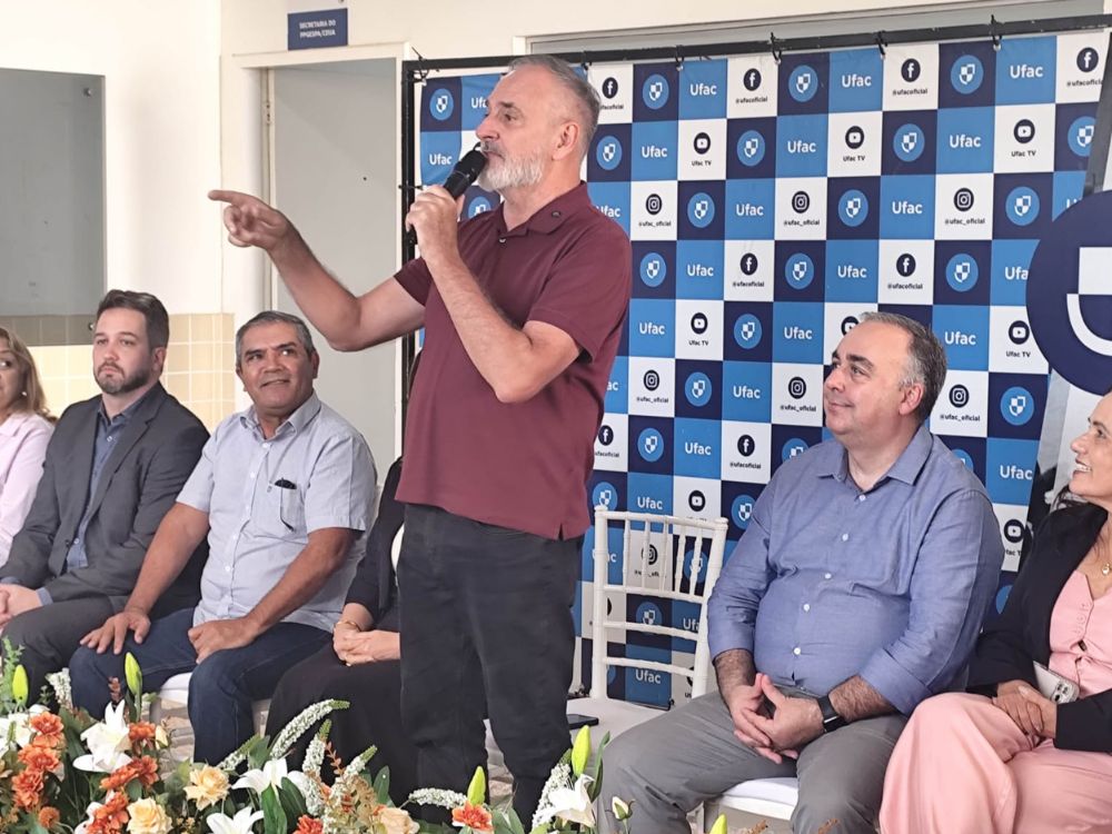 Com emenda parlamentar para laboratório, Tchê diz: “A revolução do leite no Acre começa agora!”