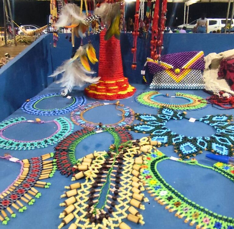 Artesanato de Tarauacá encanta visitantes da Tarauacá Rural Show