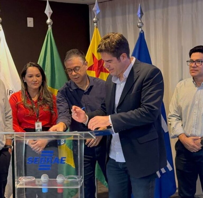 Frutas e verduras do Acre ganham força com nova parceria firmada nesta segunda-feira