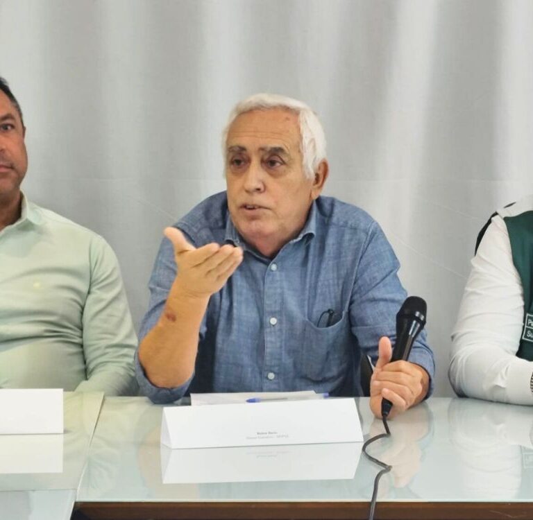 Empresário propõe base de combustíveis no Acre para atender a Bolívia e o Peru