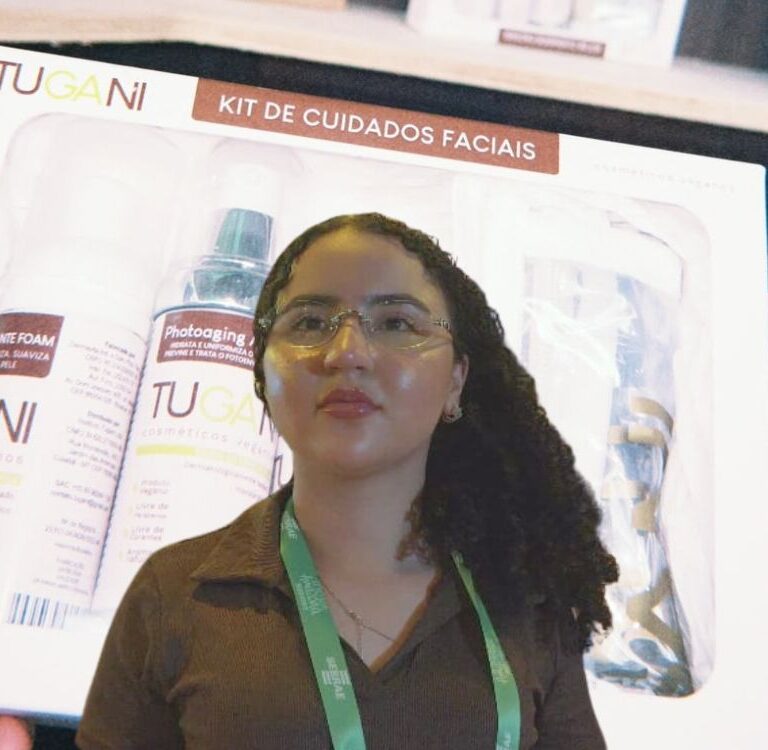 Tugani: Café vira ingrediente de cosmético contra manchas e produto do Mato Grosso é apresentado em evento no Acre