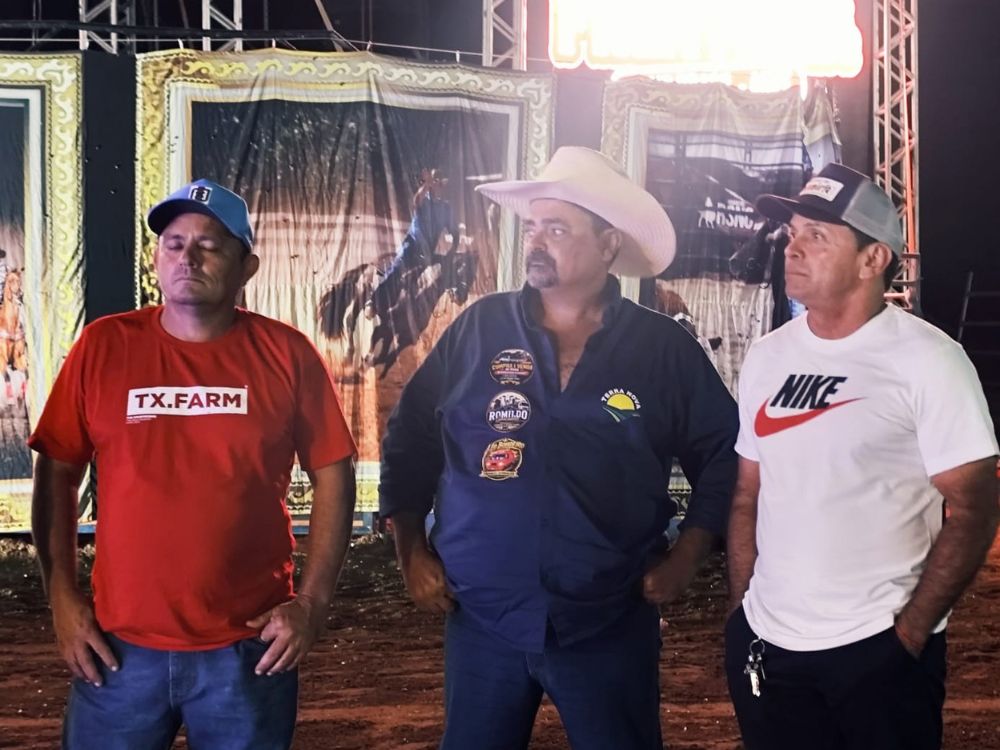 Expo Fronteira homenageia homens que ajudaram a plantar as primeiras sementes do rodeio e da feira no município
