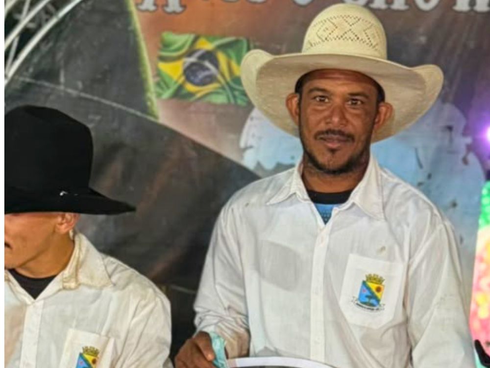Aos 37 anos, peão Fábio Neto, representante de Senador Guiomard, é campeão do Rodeio da Expo Capixaba 2026