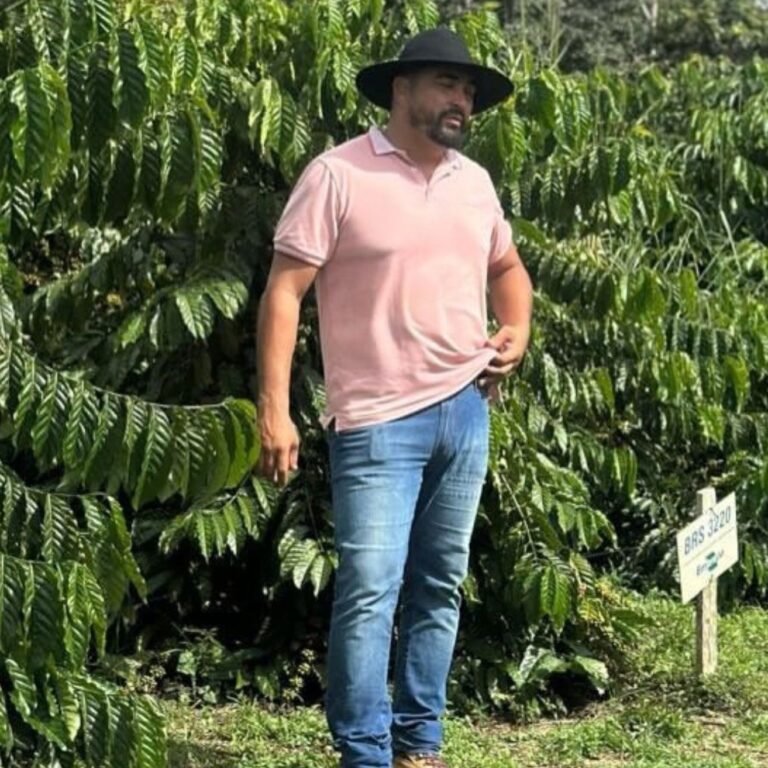 No Dia Mundial do Café, professor da UFAC no Juruá destaca força da cafeicultura na Amazônia