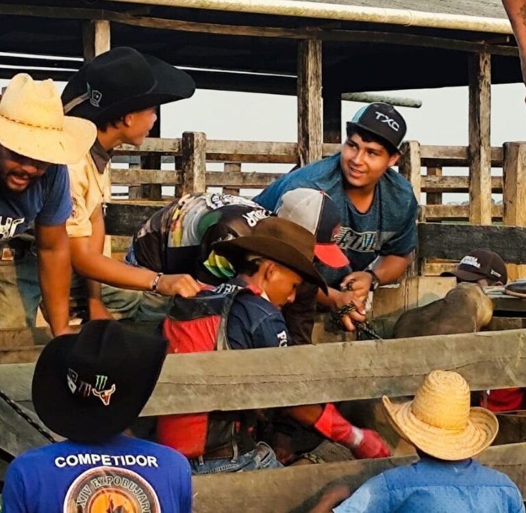 Companhias de rodeio promovem bolão para revelar novos talentos no Bujari